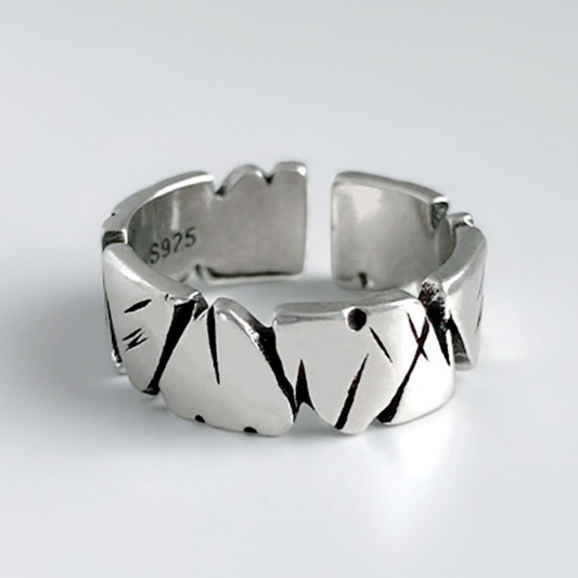 crack silver ring